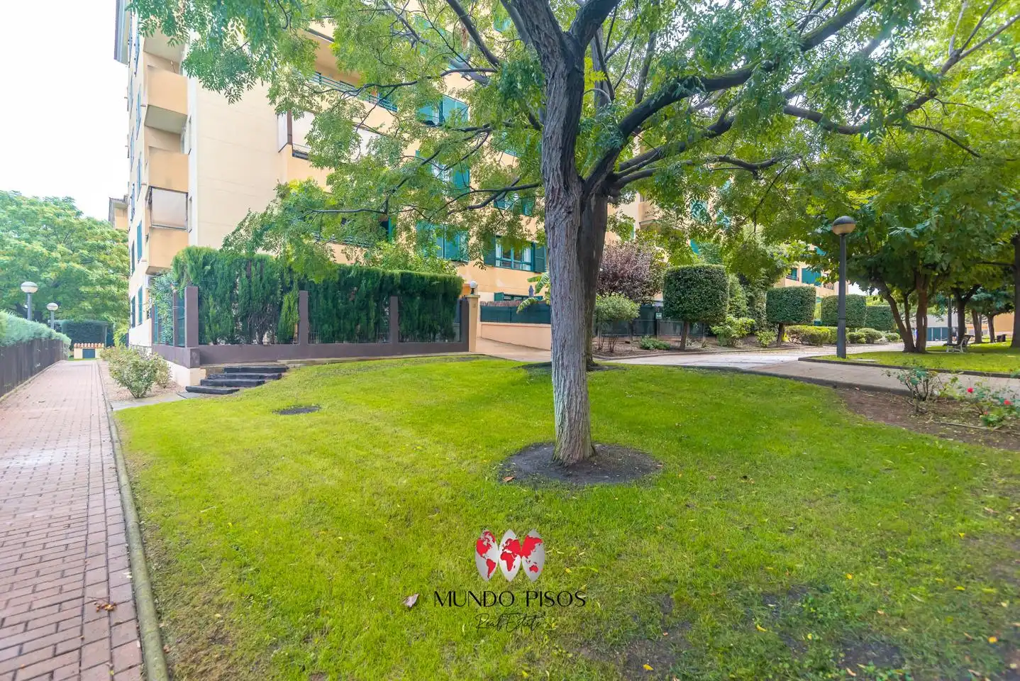 Bajo con terraza en venta en calle de Juan Gris, imagen 27