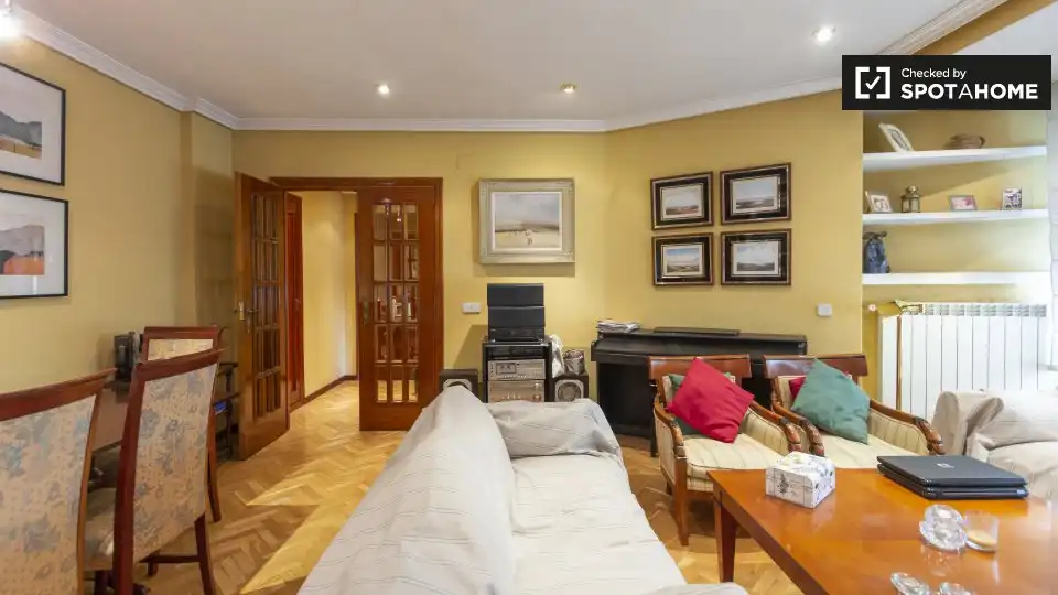 Habitación en Media Legua