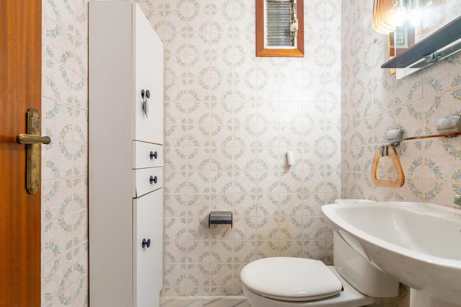 Badezimmer von Wohnung zum Verkauf in Reus mit Klimaanlage, Heizung und Balkon