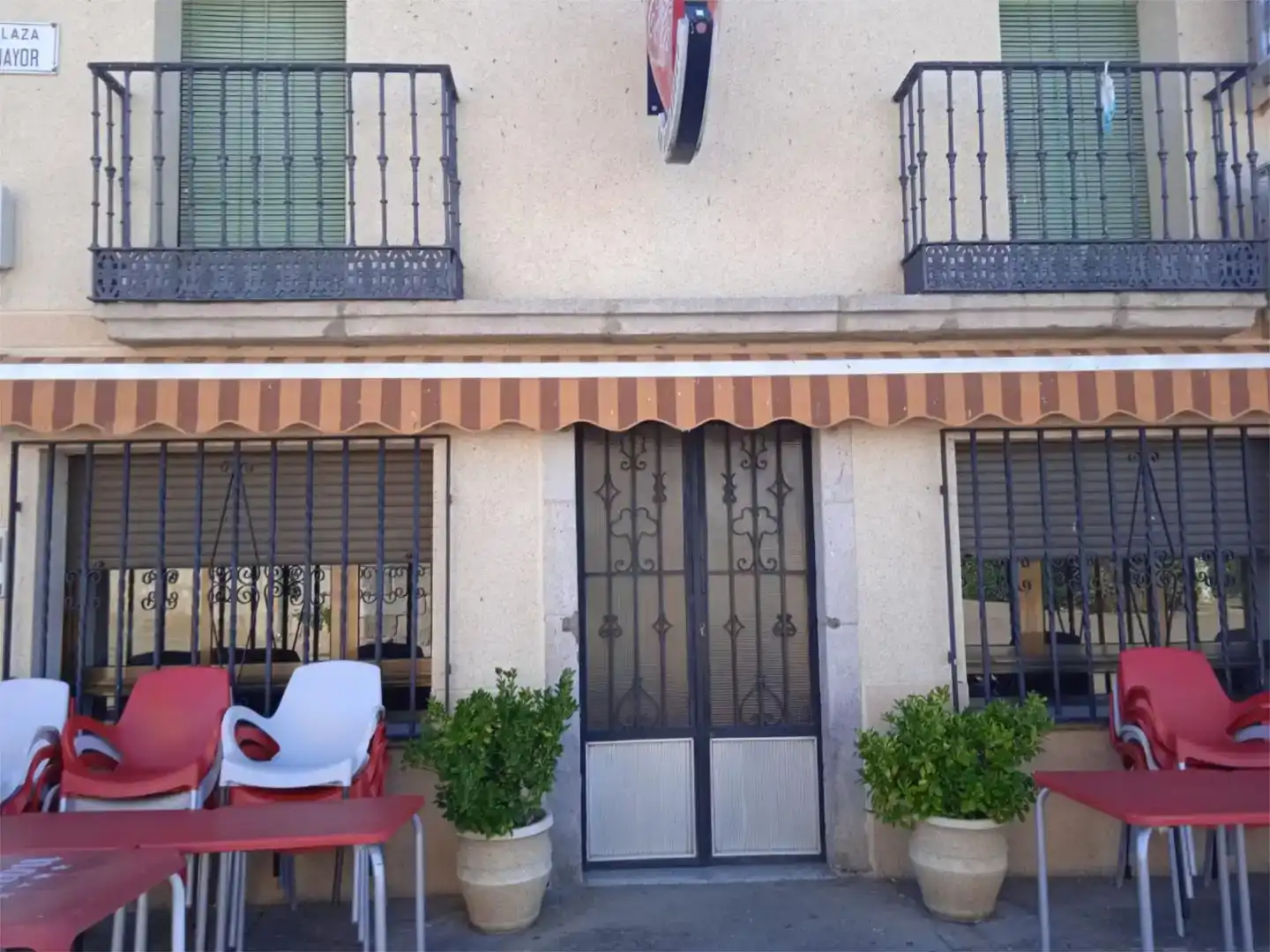 Vista exterior de Local en venda en La Fuente de San Esteban , Salamanca
