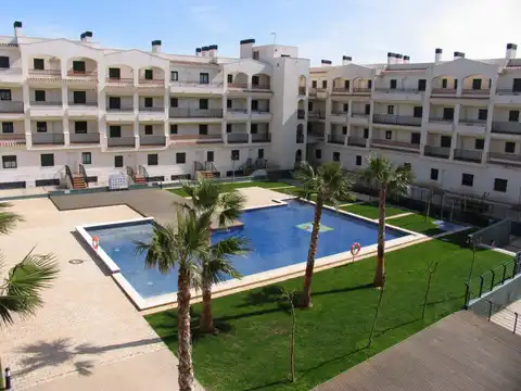 Piscina de Casa o xalet en venda en Mont-roig del Camp amb Aire condicionat, Jardí privat i Terrassa