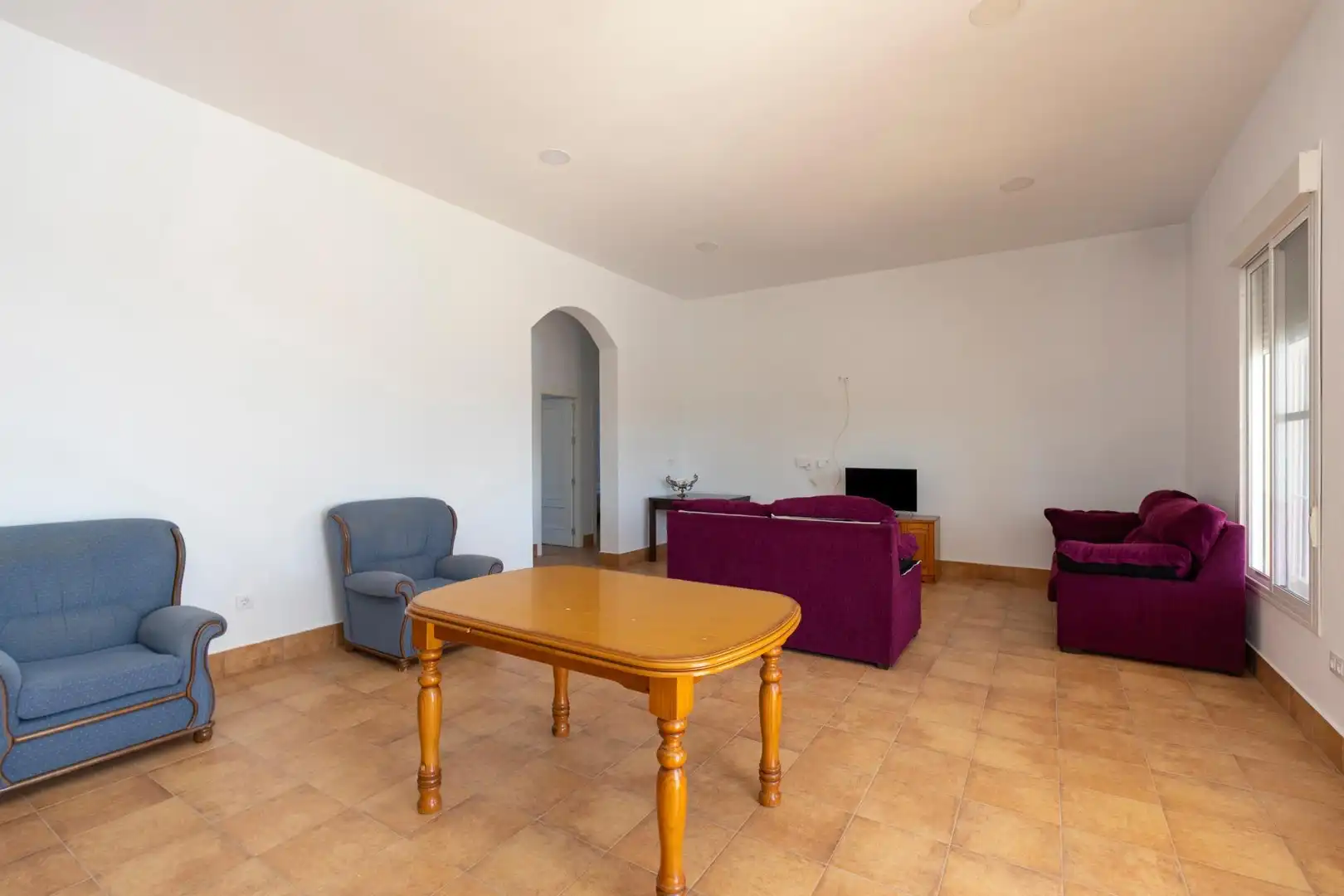 Sala de estar de Casa o chalet en venta en La Puebla del Río con Terraza, Trastero y Piscina