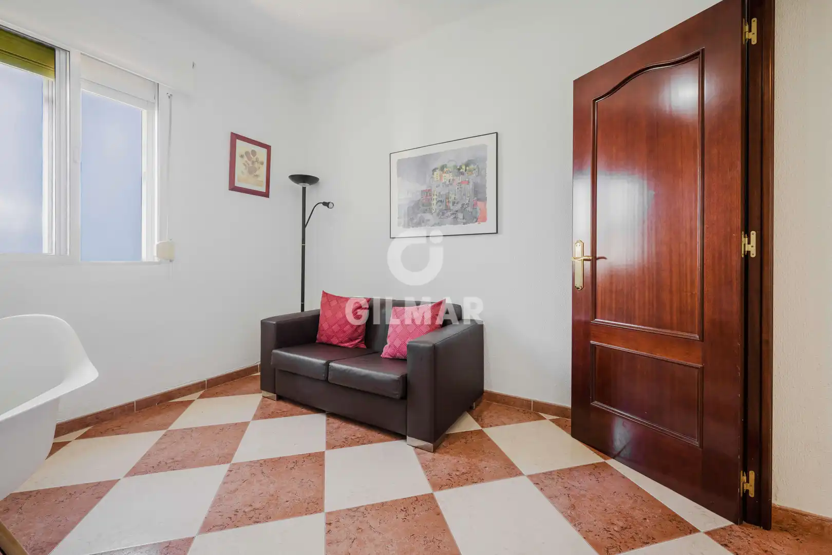 Habitación de Piso en venta en Cádiz con Calefacción