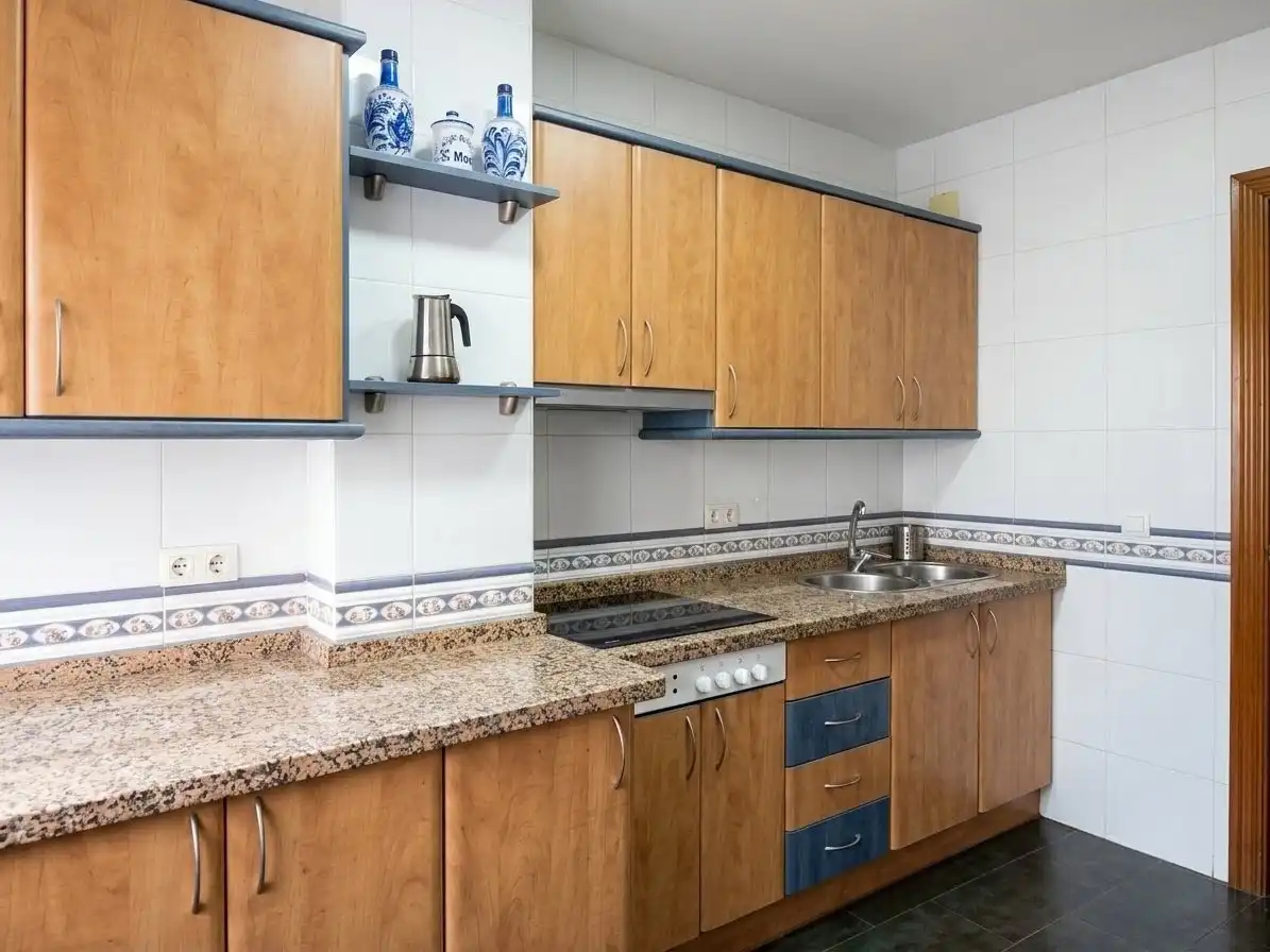 Cocina de Piso de alquiler en Granada con Amueblado, Horno y Lavadora
