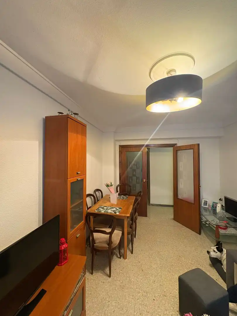 Dining room of Flat for sale in Zaragoza  with Heating, Furnished and Oven