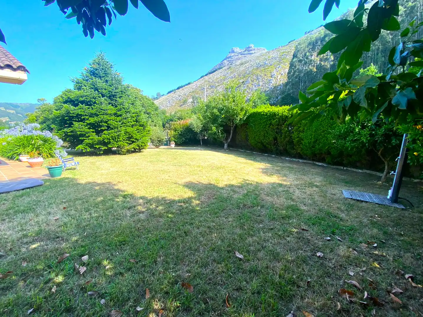 Houses for sale in Castro-Urdiales  with Heating, Private garden and Parquet flooring