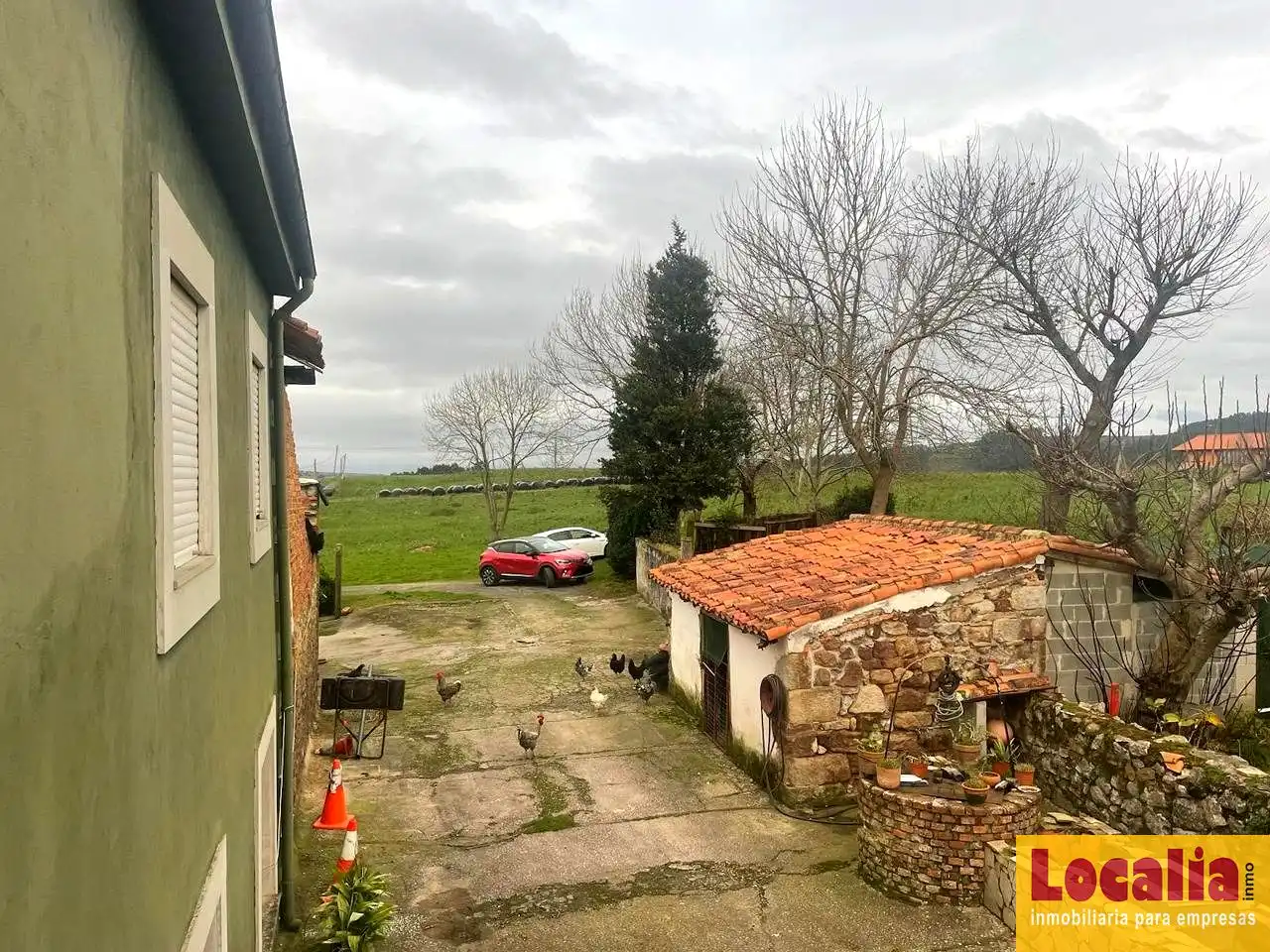 Houses for sale in Torrelavega   with Private garden and Storage room
