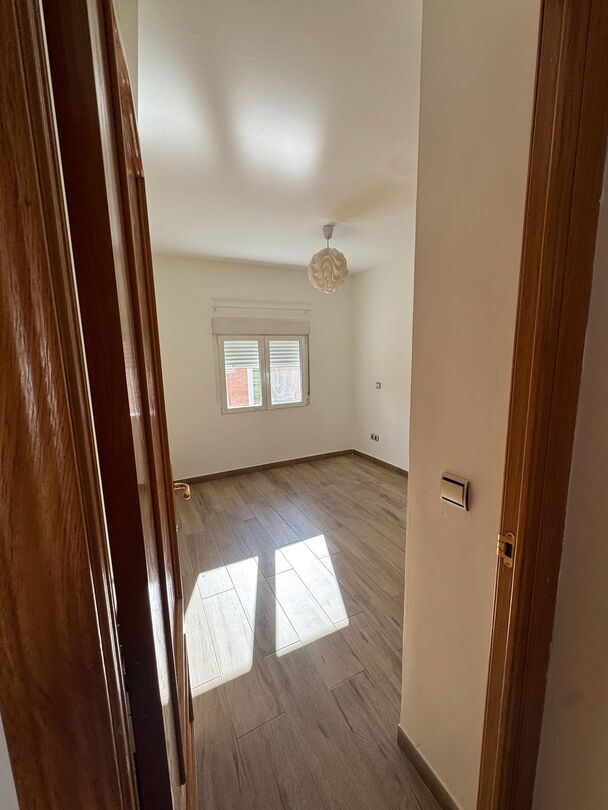 Bedroom of Flat for rent in  Madrid Capital  with Air Conditioner and Heating