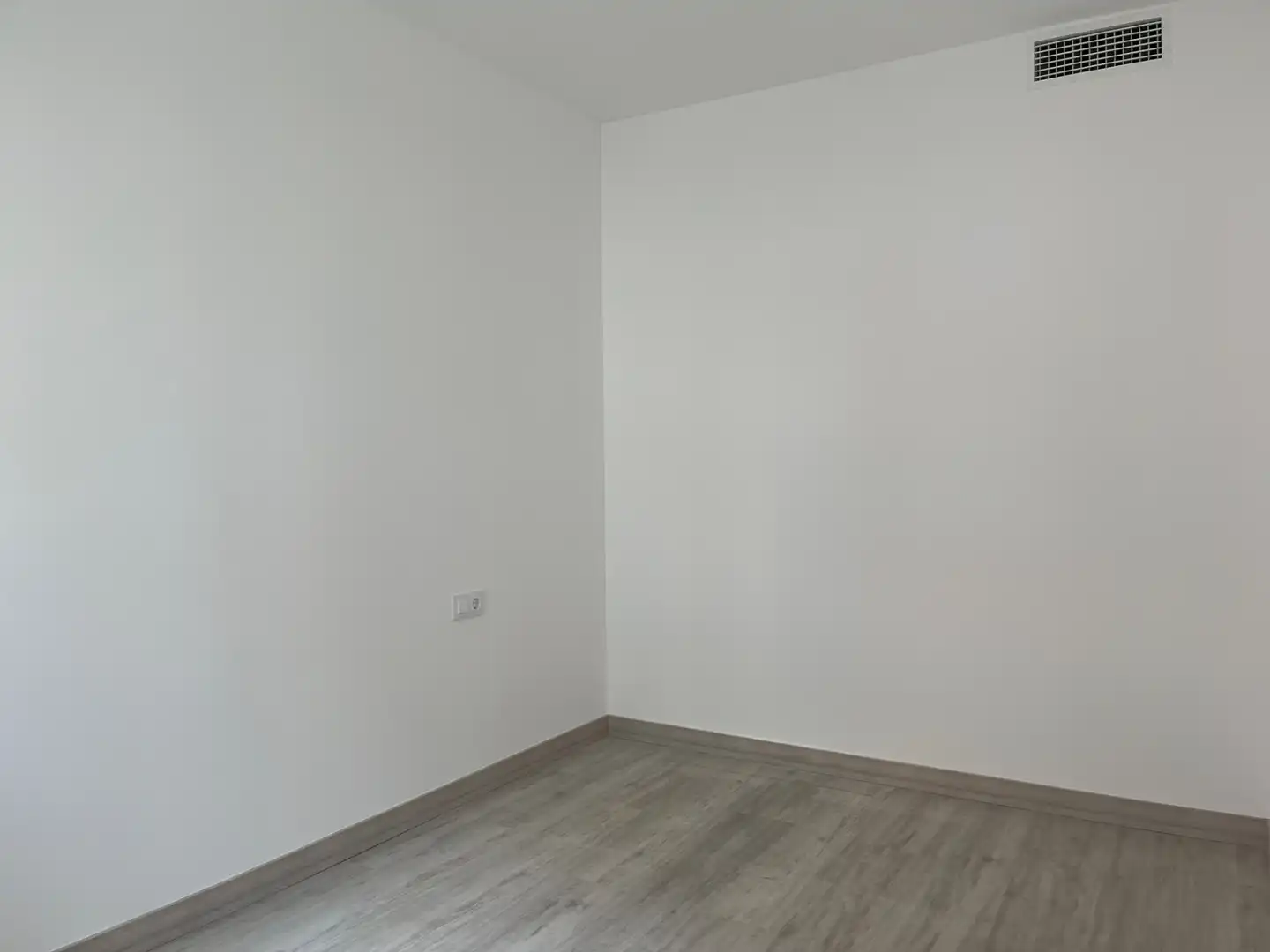 Flat for rent in Sant Boi de Llobregat  with Air Conditioner, Heating and Parquet flooring