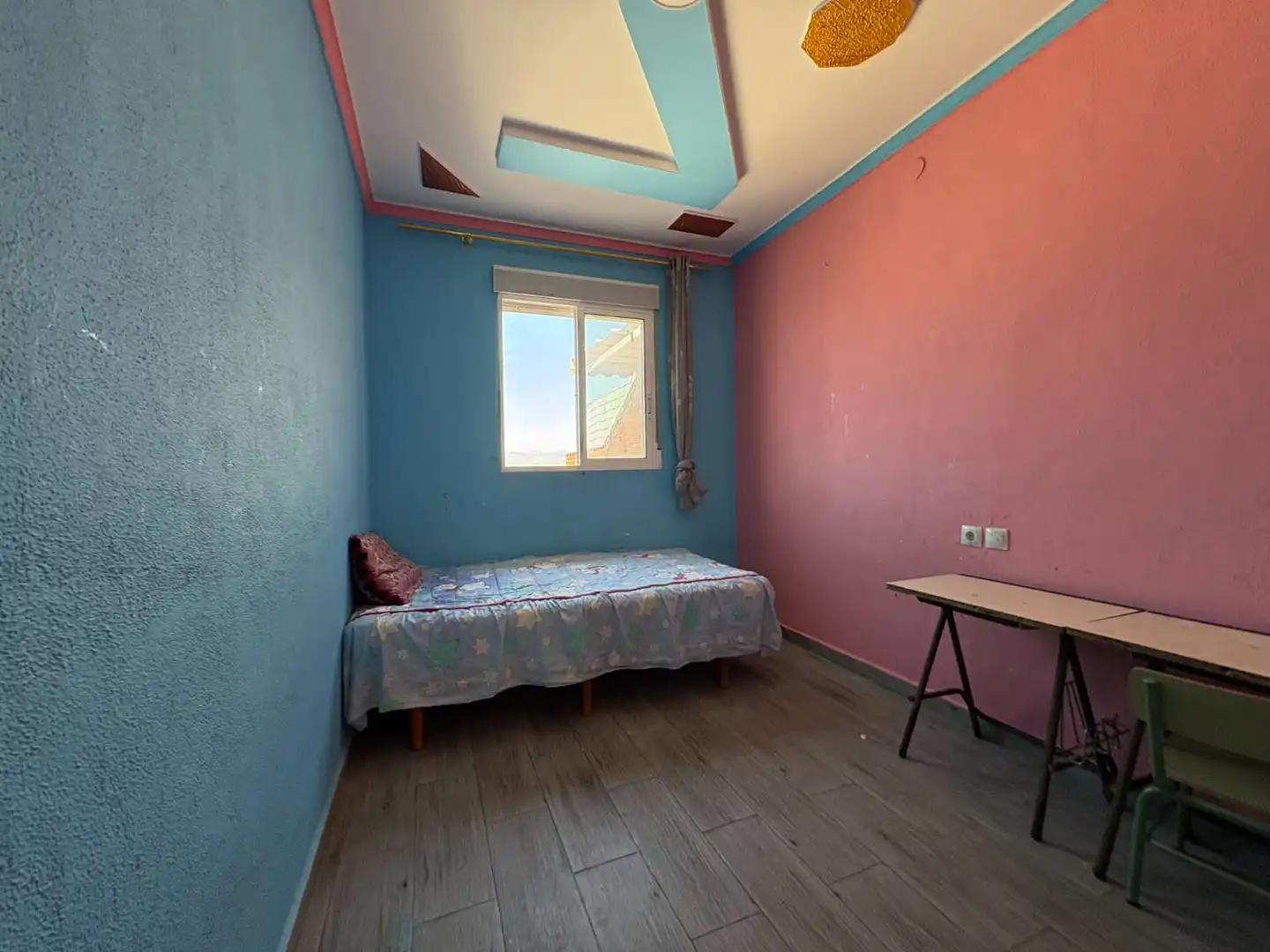 Habitación de Casa adosada en venta en Pliego