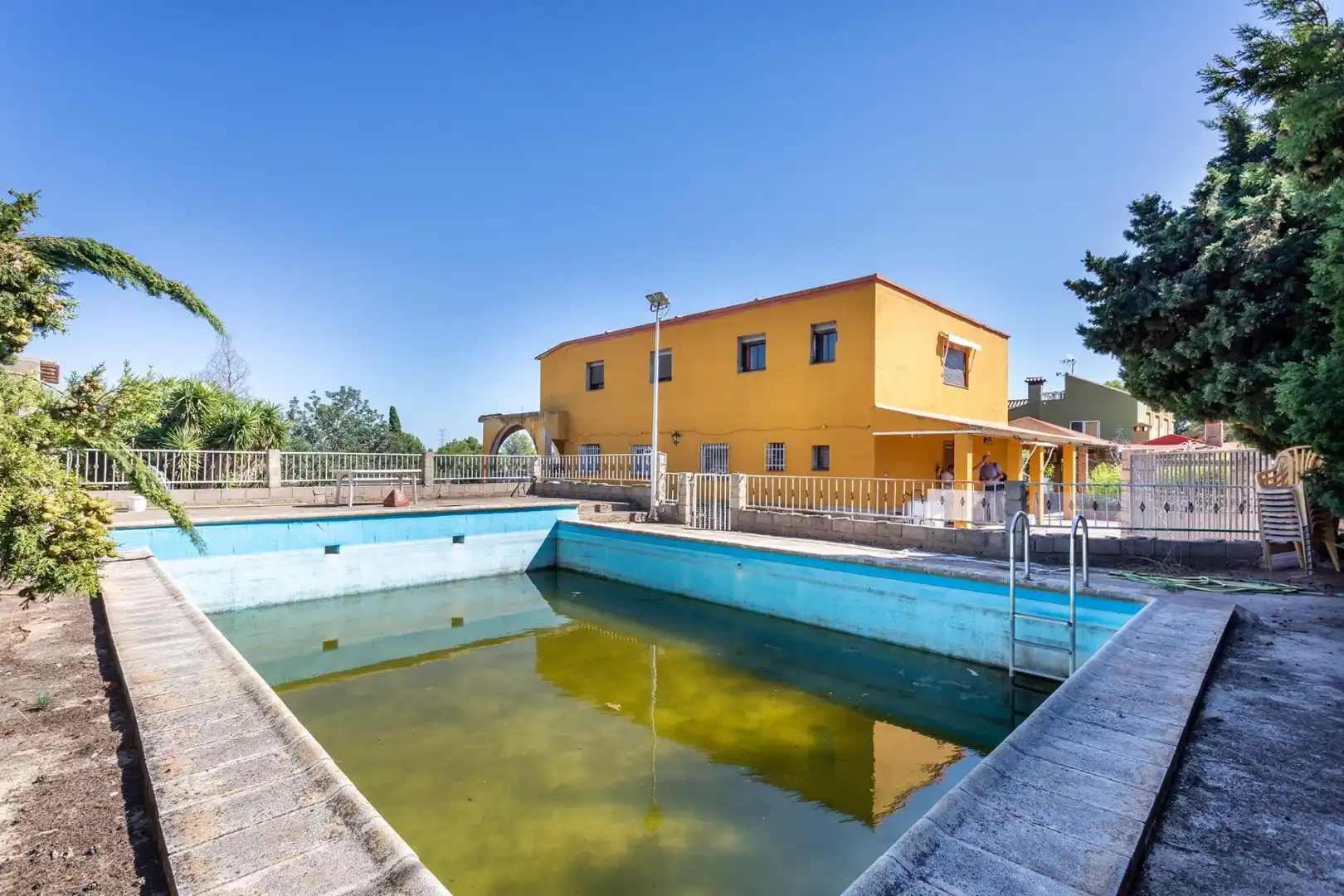 House with pool for sale in Polígono POLIGONO 11, imagen 2