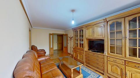 Foto 2 de Piso en venta en Calle Amsterdam, HUCA - La Cadellada, Asturias