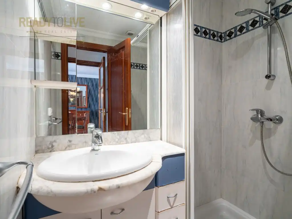 Baño de Dúplex en venta en Alcúdia con Aire acondicionado, Terraza y Amueblado