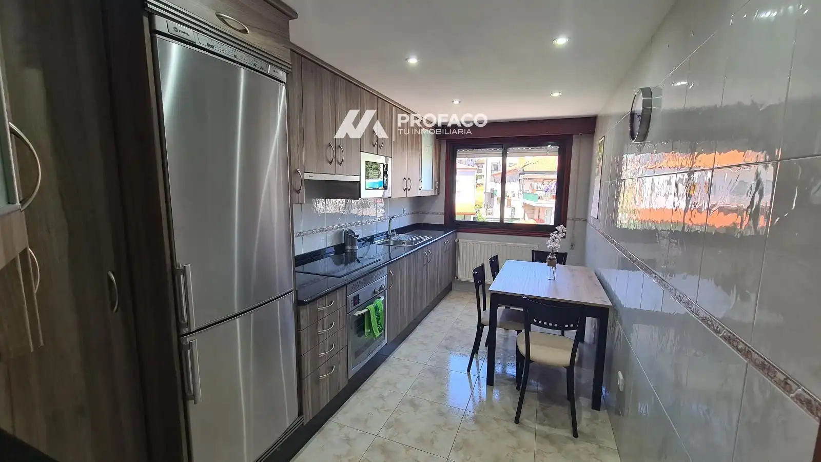 Kitchen of Attic for sale in O Carballiño    with Heating, Storage room and Furnished