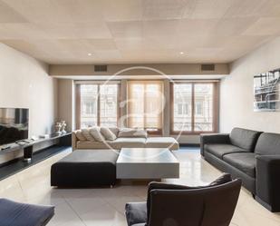 Living room of Flat for sale in  Valencia Capital  with Air Conditioner and Heating