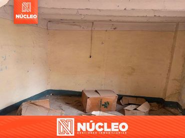 Casa aparellada en venda a Calle Traición