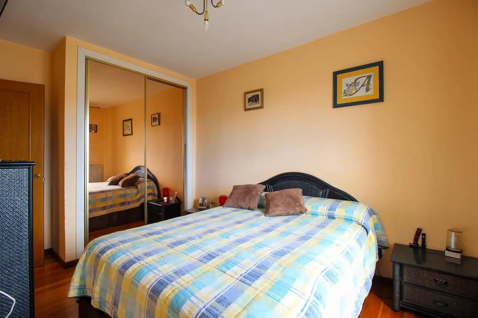 Flat for sale in Calle San Martín del Pino, Peñacastillo - Nueva Montaña