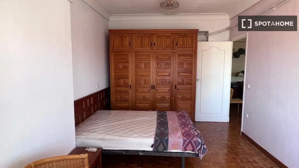 Habitación de Apartamento para compartir en Alicante / Alacant con Aire acondicionado, Calefacción y Terraza