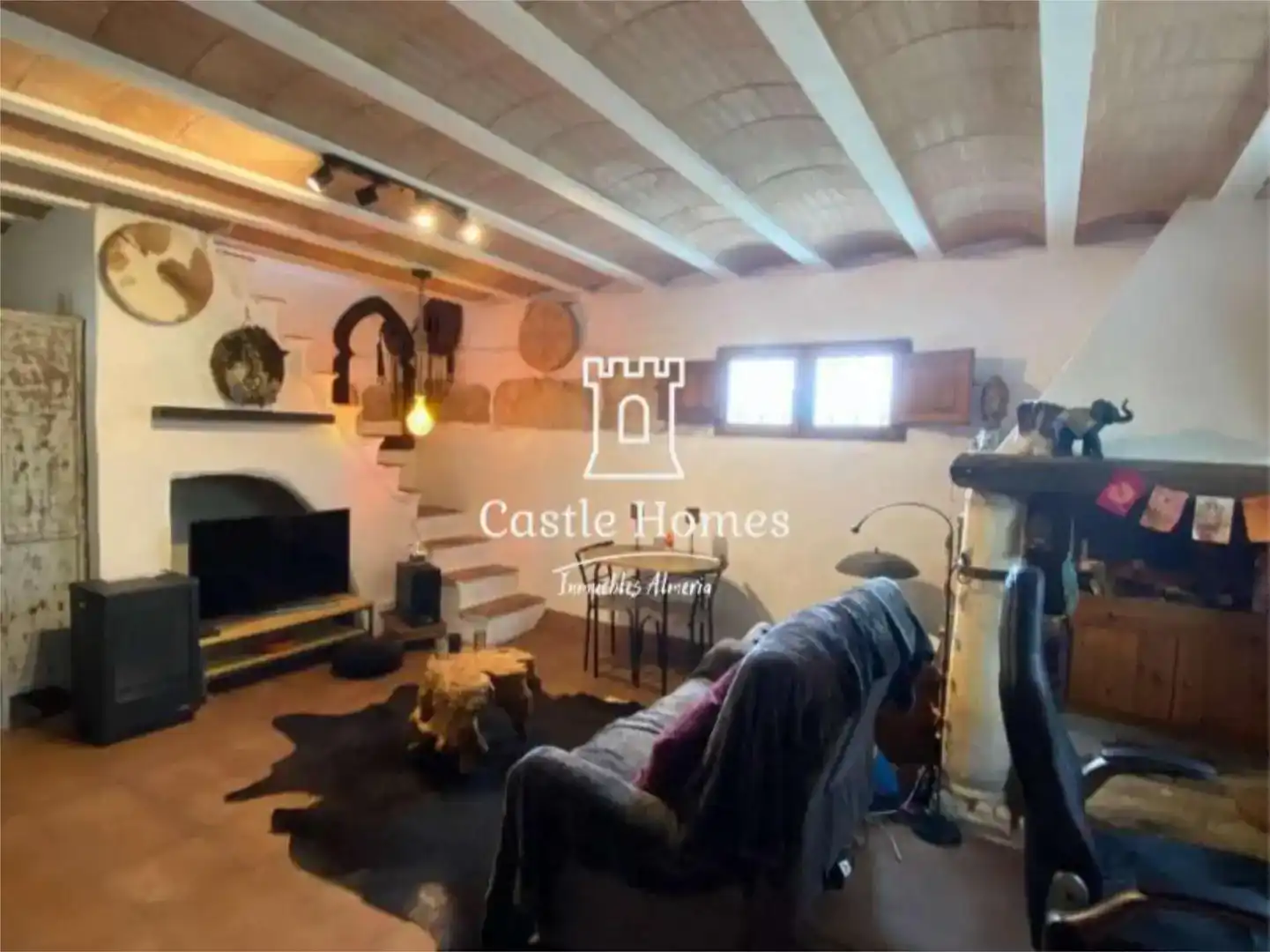 Country house zum Verkauf in Lorca mit Privatgarten, Abstellraum und Schwimmbad