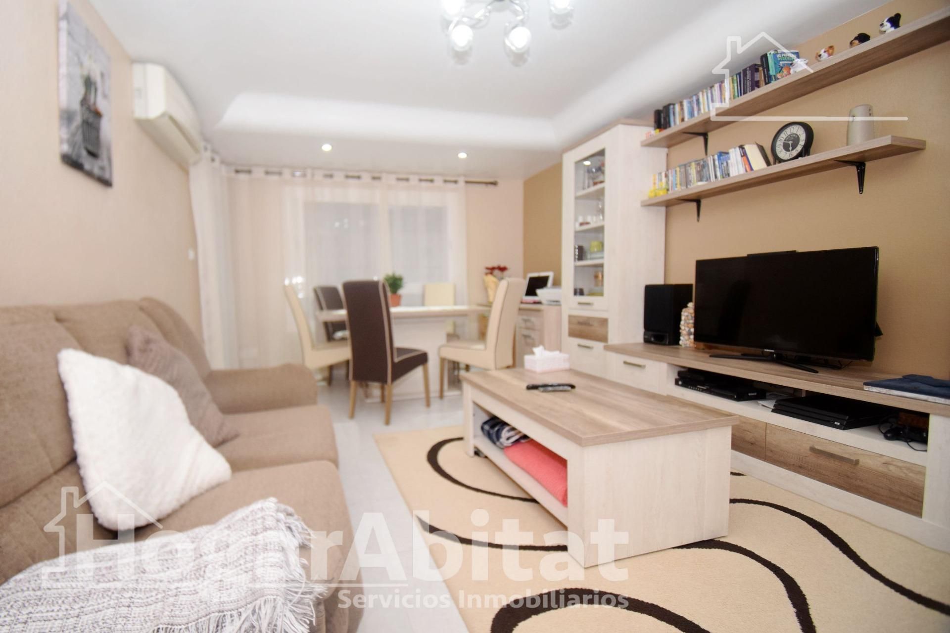 Living room of Flat for sale in Nules  with Air Conditioner, Heating and Terrace