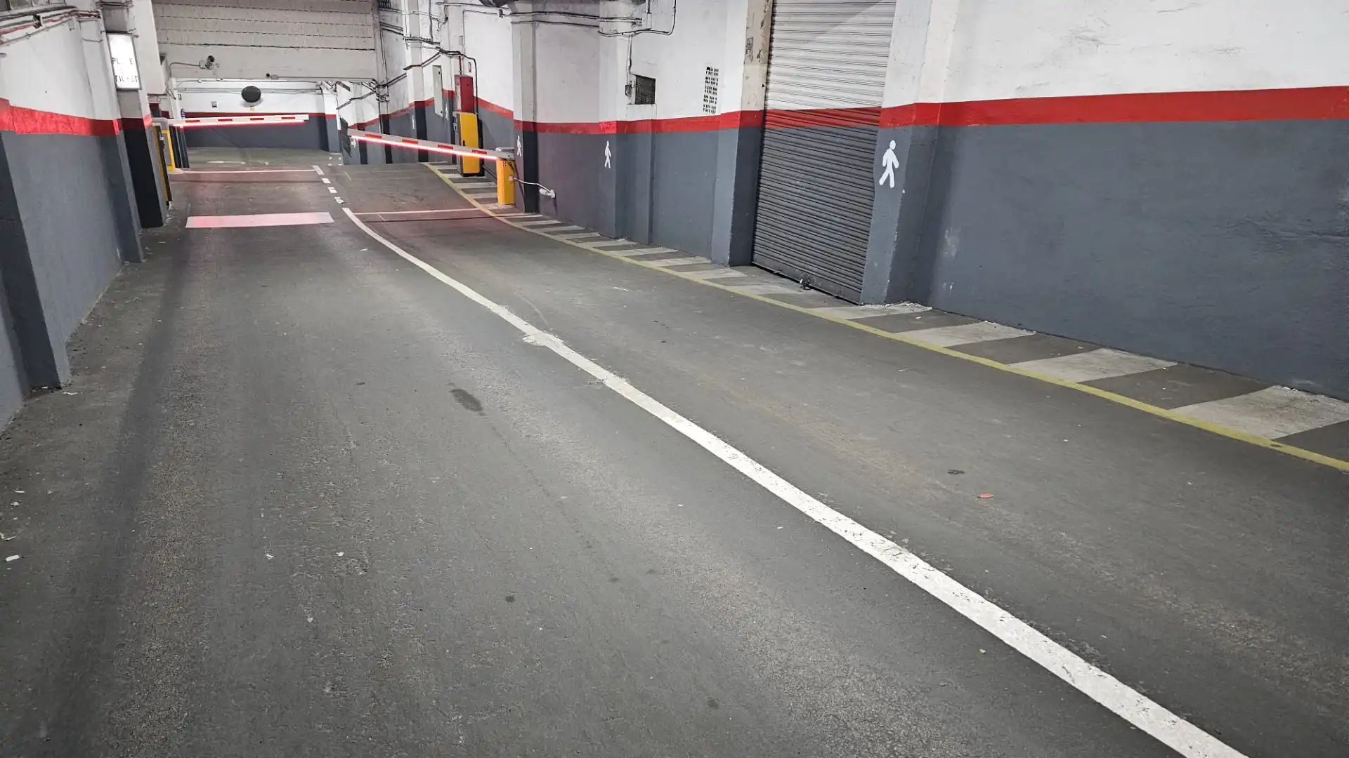 Parking de Ático en venta en Madrid con Aire acondicionado, Calefacción y Parquet