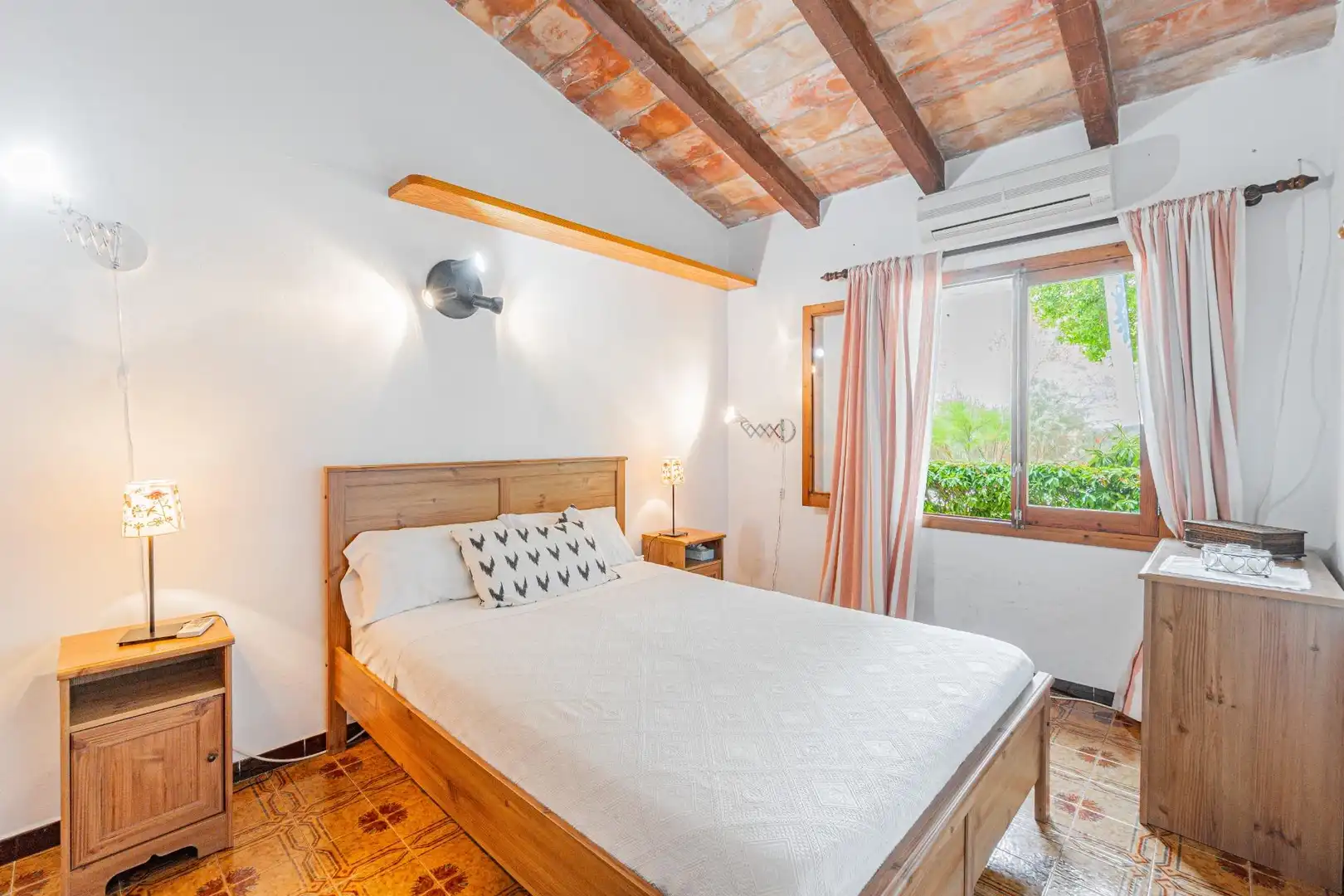 Dormitori de Casa o xalet en venda en Pollença amb Aire condicionat, Jardí privat i Terrassa