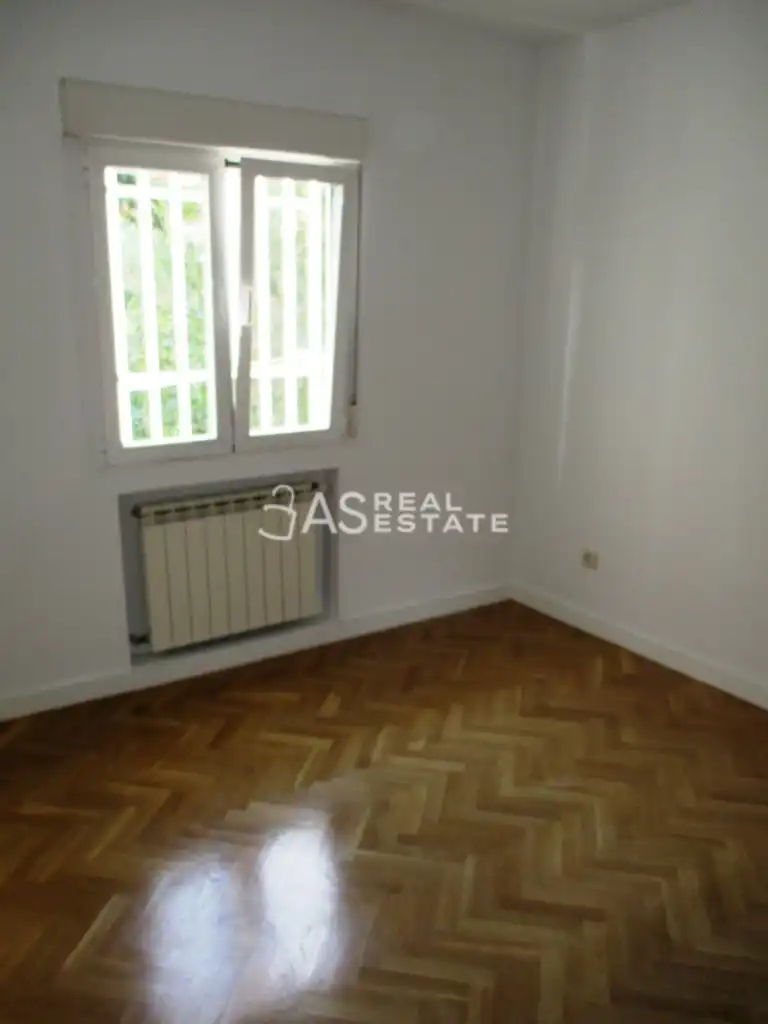 Habitación de Piso en venta en Madrid con Aire acondicionado y Amueblado