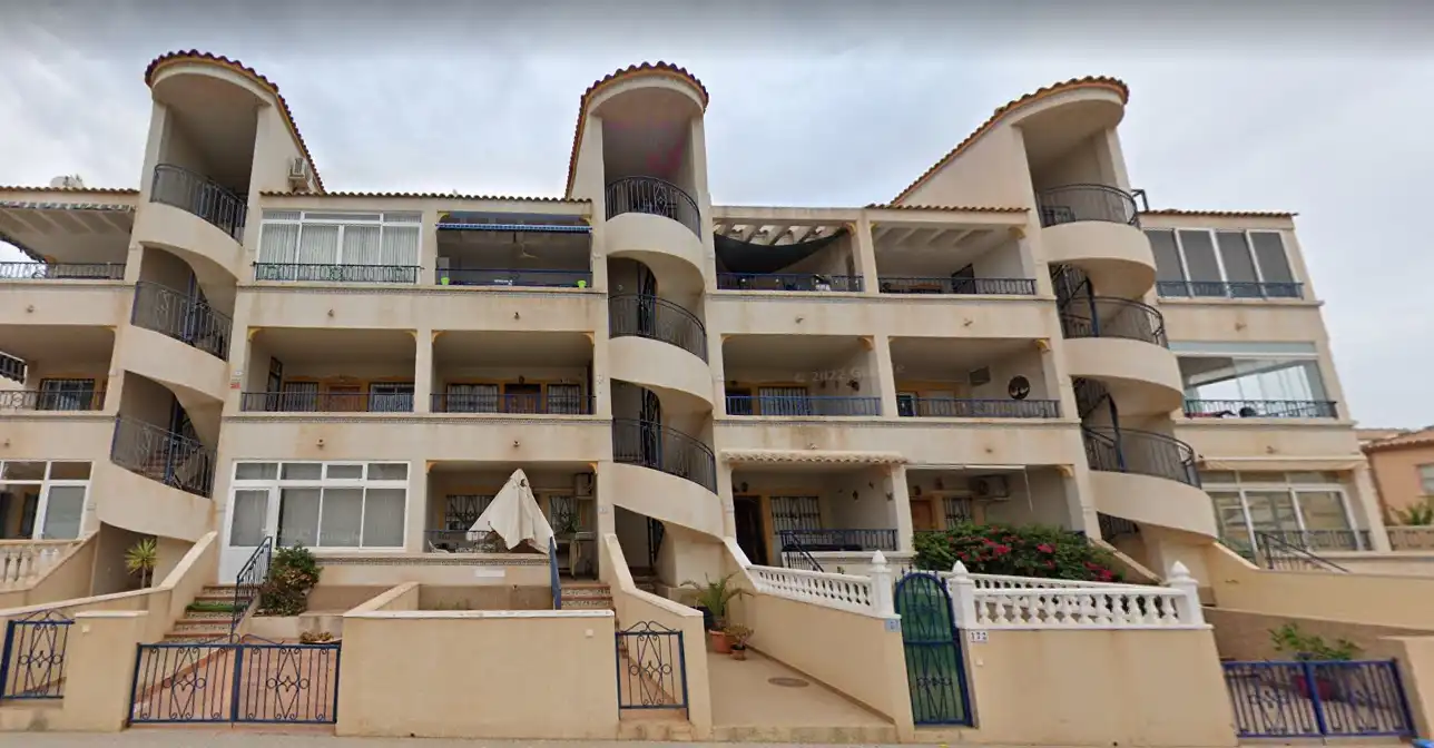 Vista exterior de Trastero en venta en Orihuela