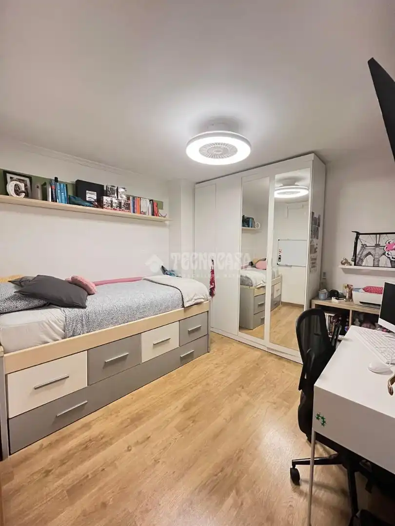 Habitación de Piso en venta en Barcelona con Calefacción y Parquet