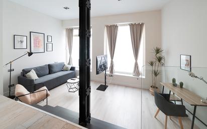 Living room of Flat for sale in  Madrid Capital  with Air Conditioner