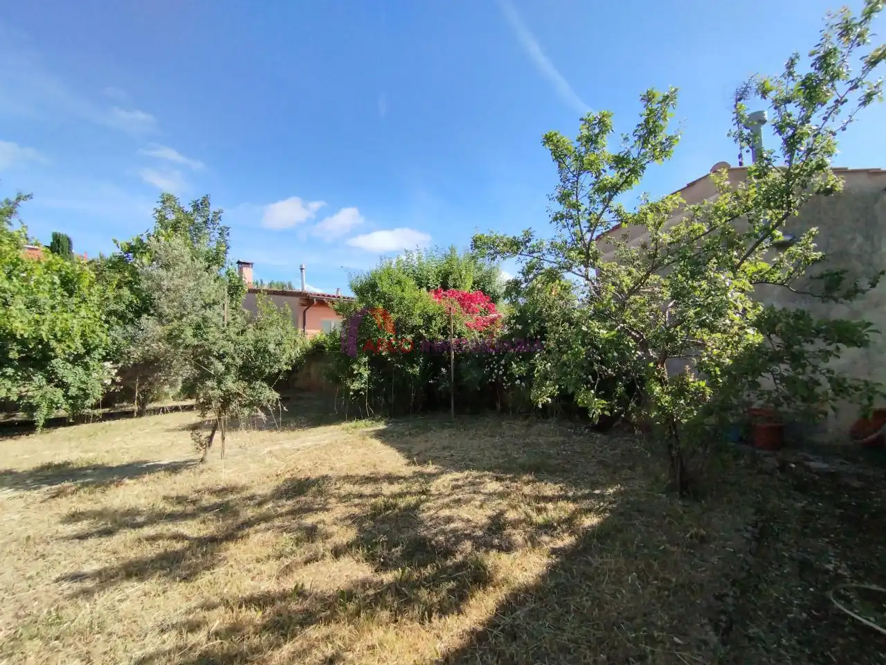 Jardín de Casa adosada en venta en Burgos con Calefacción