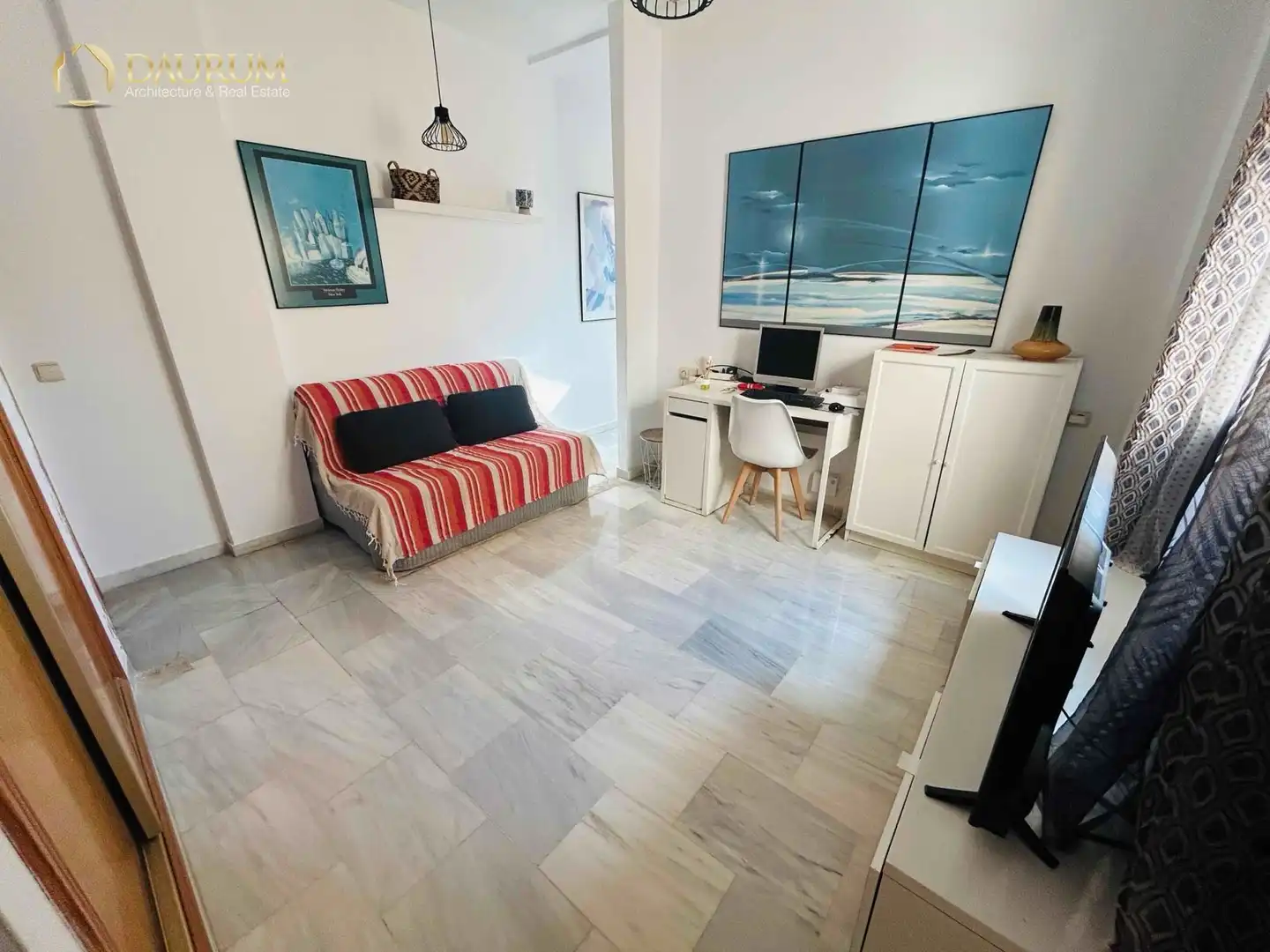 Sala d'estar de Dúplex en venda en Algarrobo amb Terrassa i Moblat