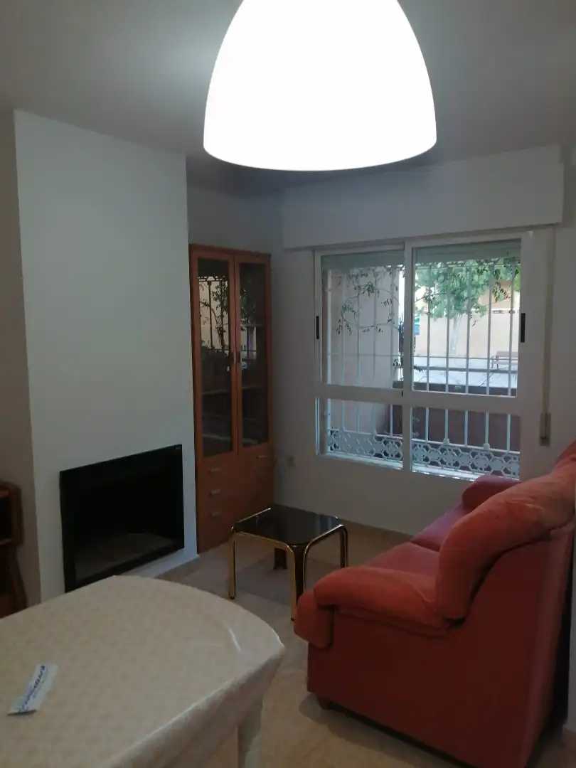Sala d'estar de Casa adosada de lloguer en Murcia amb Aire condicionat, Calefacció i Traster