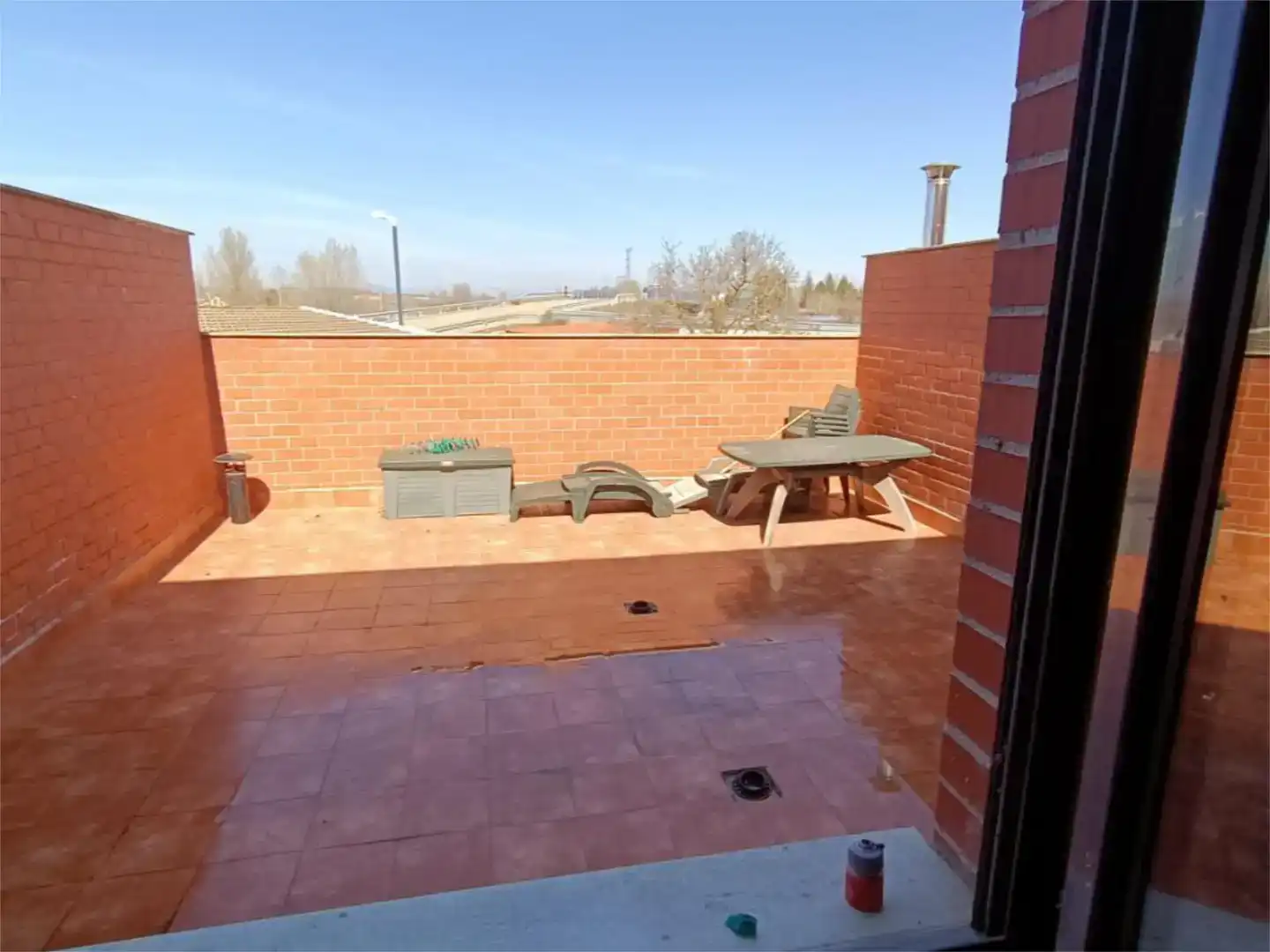 Terrassa de Casa adosada en venda en Valdefresno