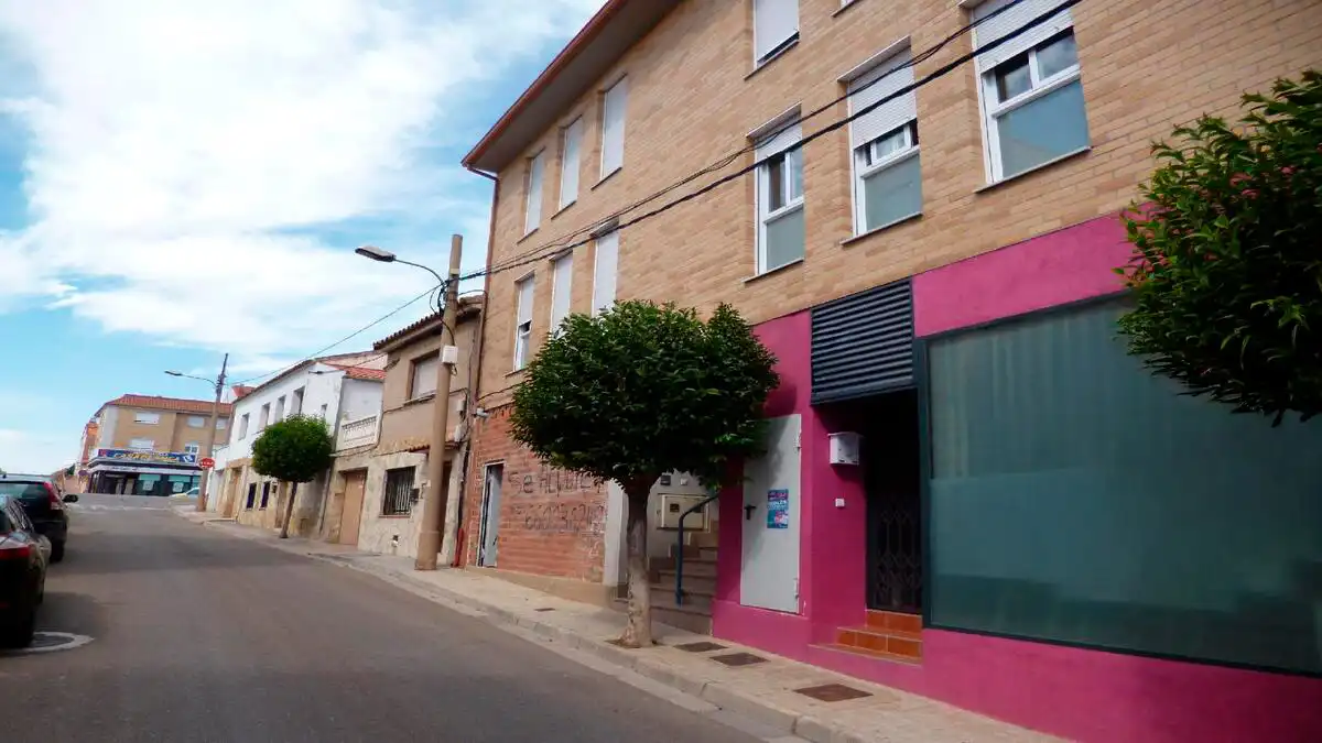 Vista exterior de Local en venta en María de Huerva