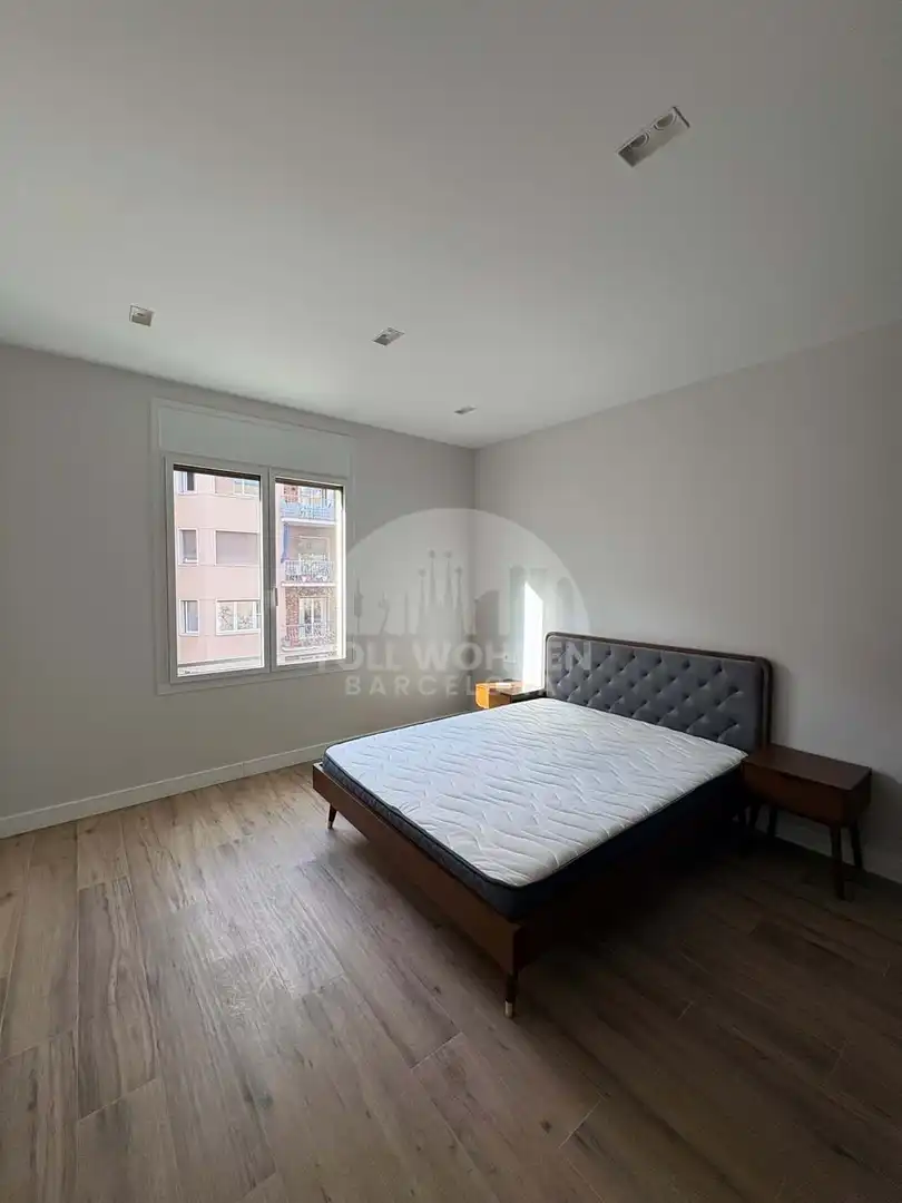 Schlafzimmer von Wohnung zum Verkauf in Barcelona mit Klimaanlage, Heizung und Möbliert