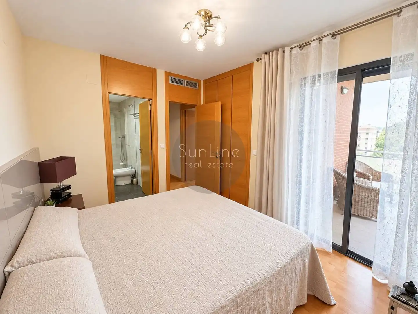 Appartement avec piscine à vendre à Calle Poeta José Agustín Goytisolo, imagen 11