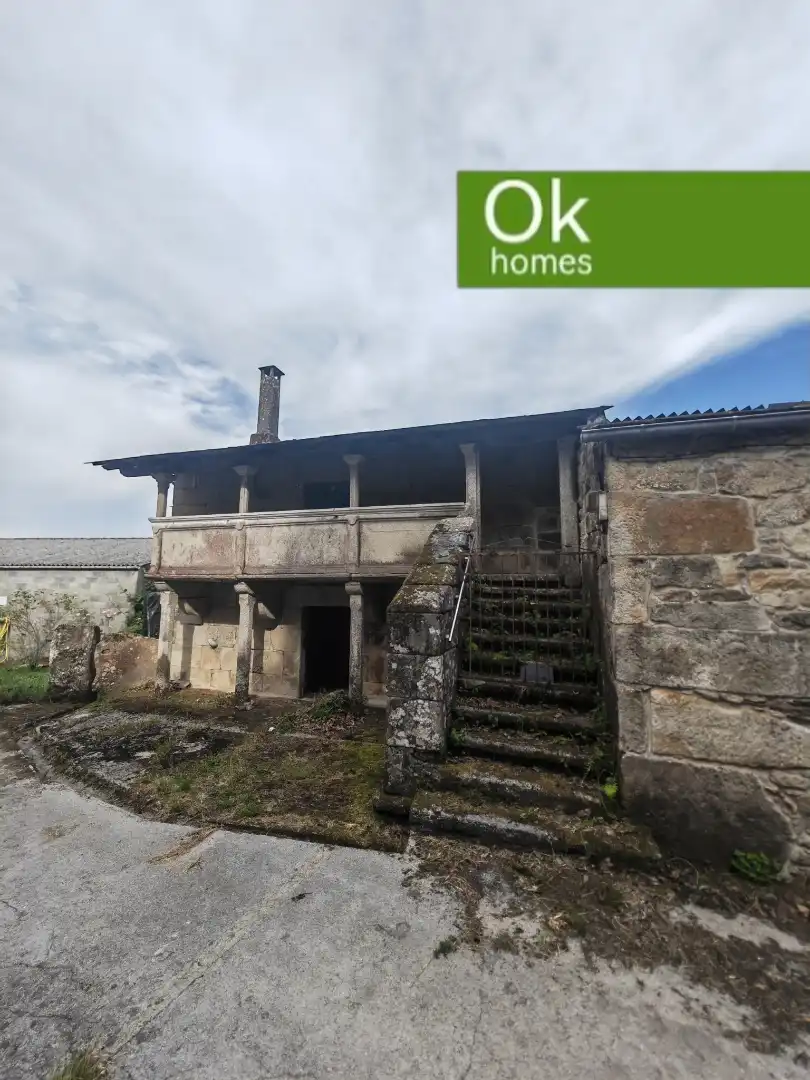 Exterior view of Detached homes for sale in Friol  with Storage room and Balcony