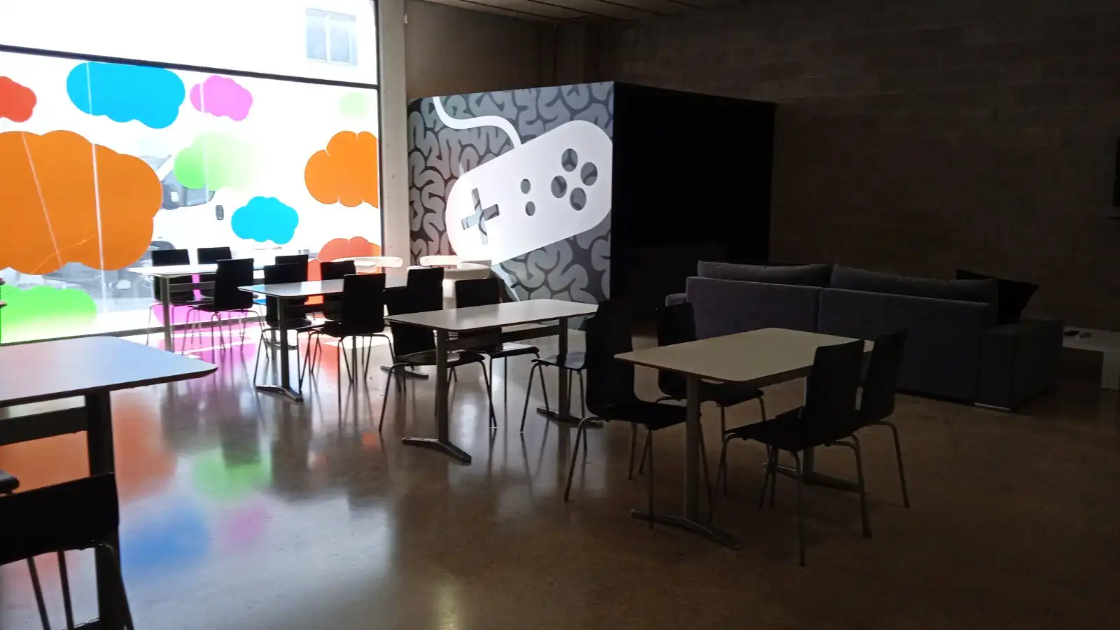 Büro zur Miete in Reus mit Klimaanlage, Heizung und Internet