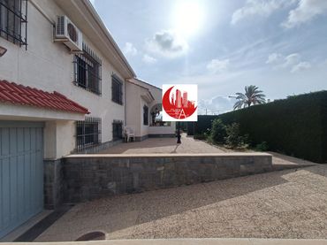 Casa amb jardí en venda a Pedanías Este