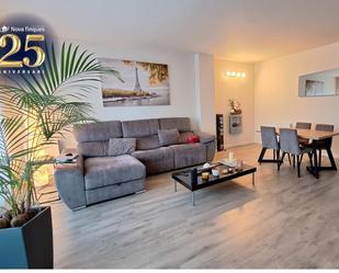 Living room of Flat for sale in Sabadell  with Air Conditioner, Heating and Private garden