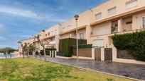 Vista exterior de Casa adosada en venda en San Antonio de Benagéber amb Aire condicionat, Calefacció i Jardí privat