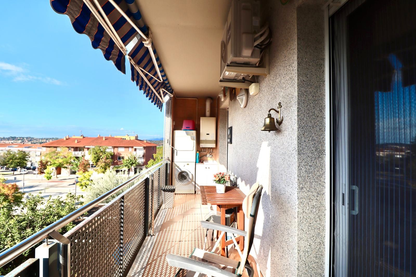 Balcony of Flat for sale in Les Franqueses del Vallès  with Air Conditioner, Heating and Oven