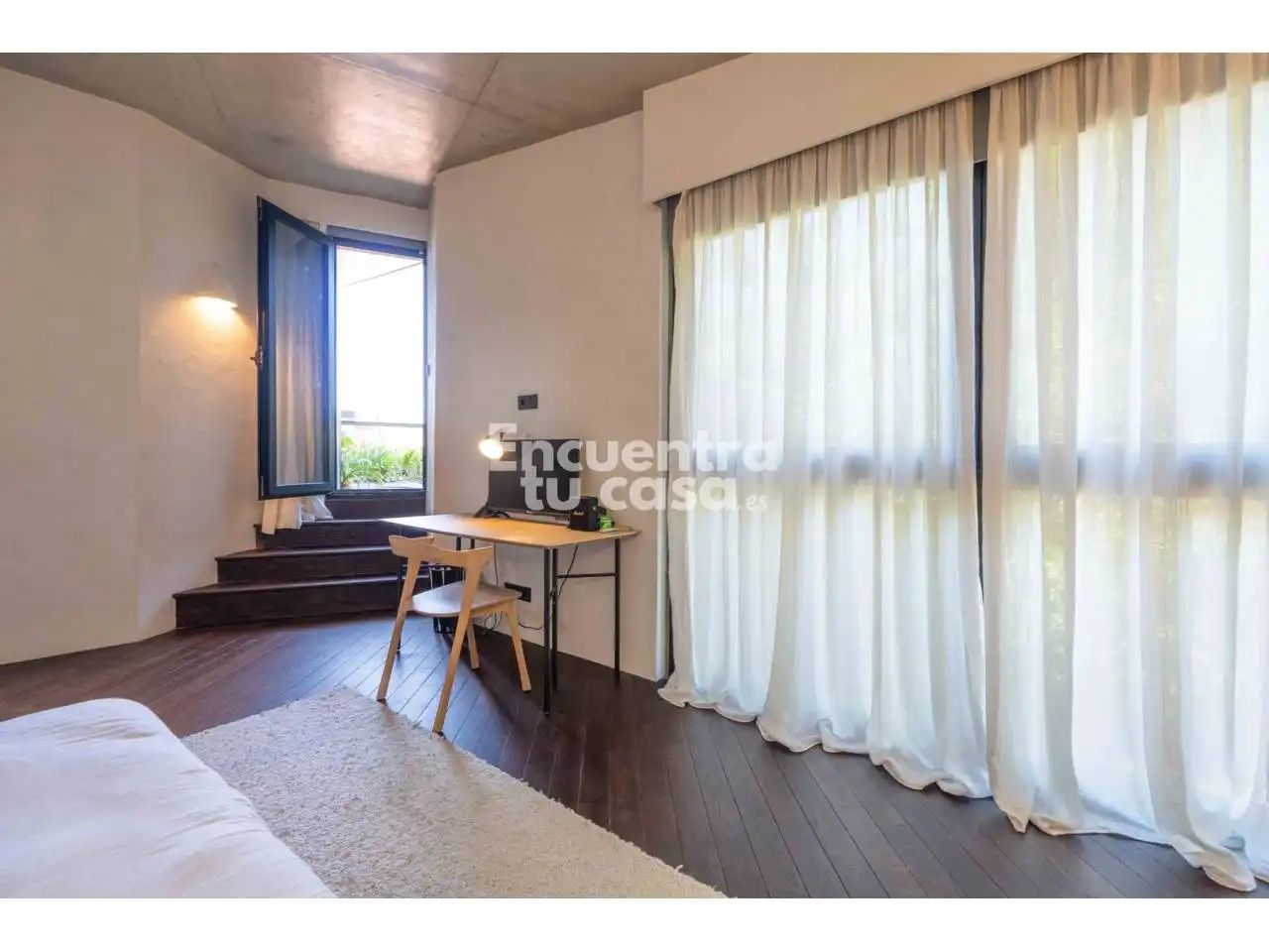 Dormitori de Casa o xalet en venda en Donostia - San Sebastián  amb Jardí privat, Terrassa i Piscina