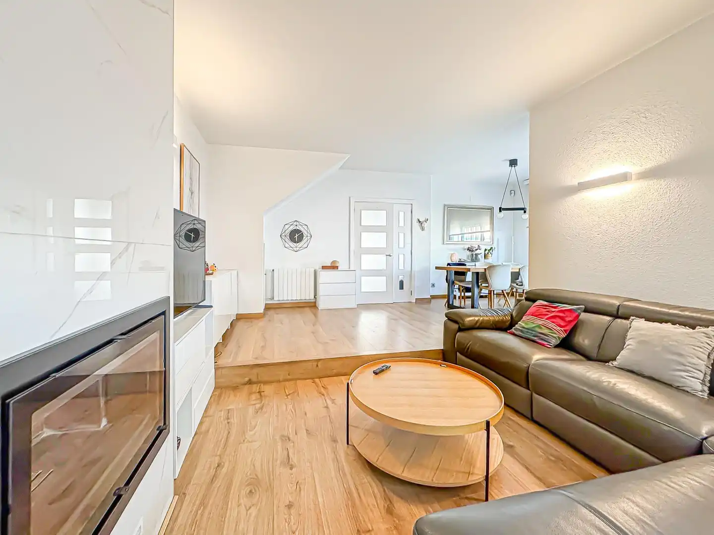 Sala d'estar de Casa o xalet en venda en Sant Pere de Ribes amb Aire condicionat, Calefacció i Jardí privat