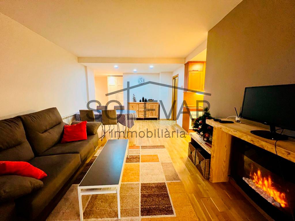 Sala d'estar de Apartament en venda en Sort amb Terrassa