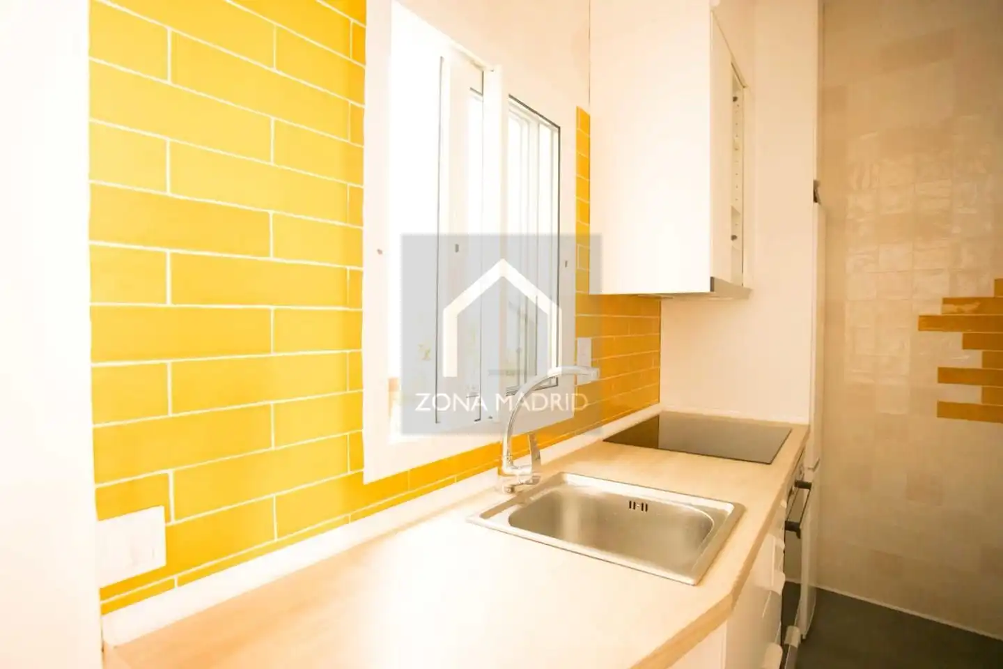 Flat with lift for sale in Calle de la Huerta del Bayo, imagen 6