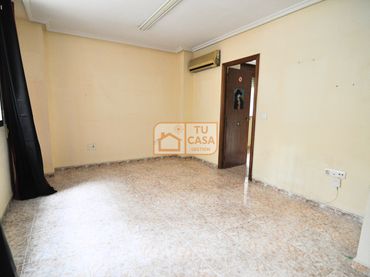 Piso con ascensor en venta en Calle Obispo Jesus Dominguez