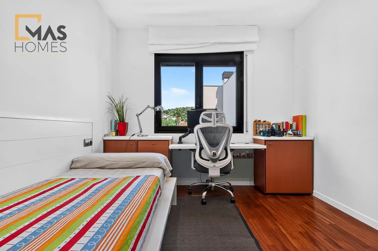 Habitación de Casa o chalet en venta en Tarragona con Aire acondicionado, Calefacción y Jardín privado