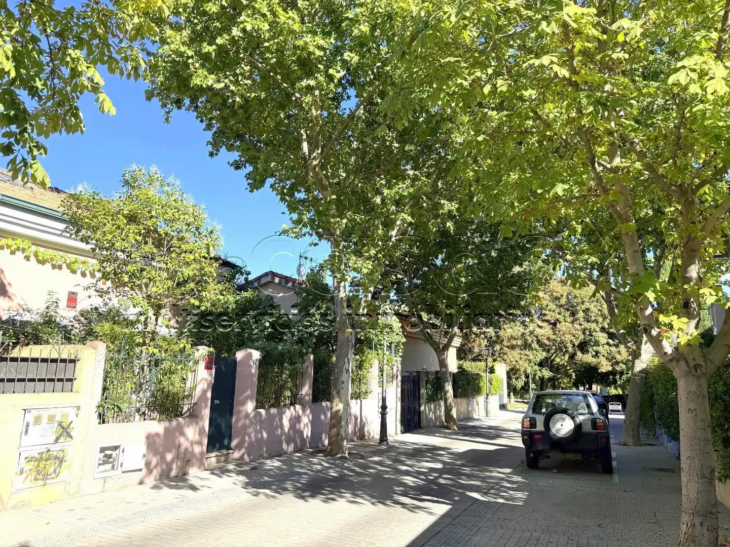 Casa adosada en venta en El Viso